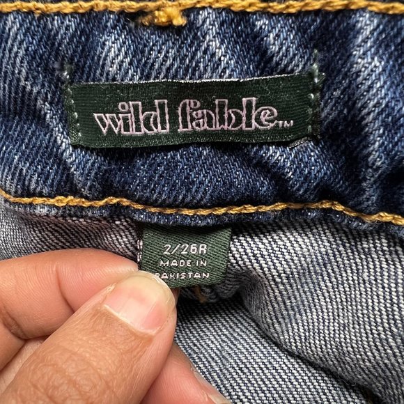 New Wild Fable Women’s Distressed Highest‎ Rise Baggy Jeans size 2/26 Waist - Picture 11 of 14